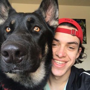 Meet your Posher, Brett